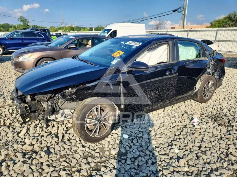 2022 KIA Forte фото