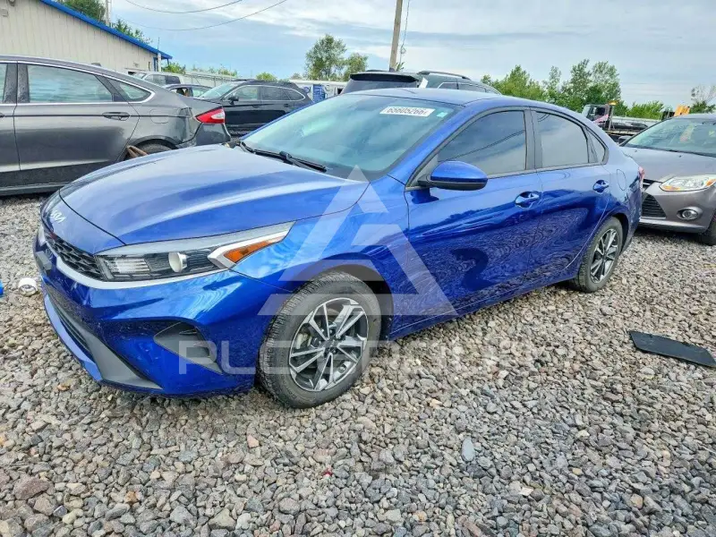 2022 KIA Forte фото