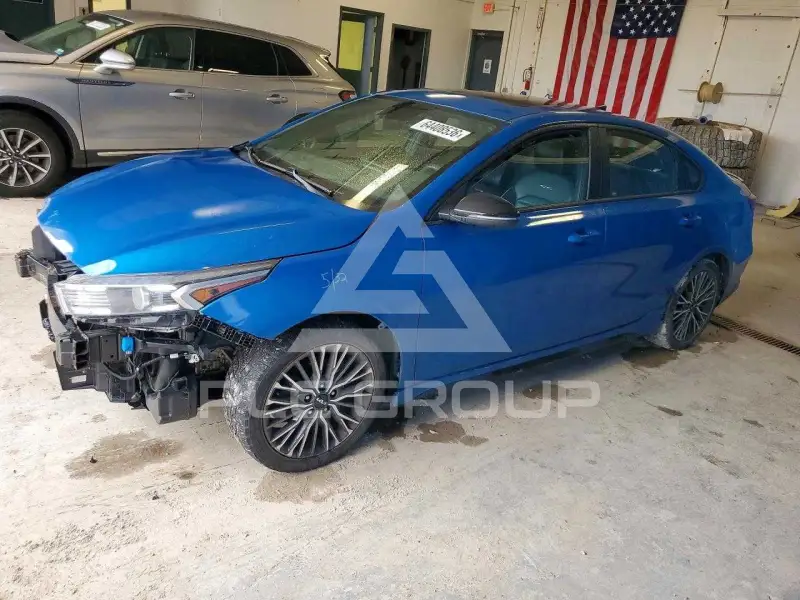 2022 KIA Forte photo