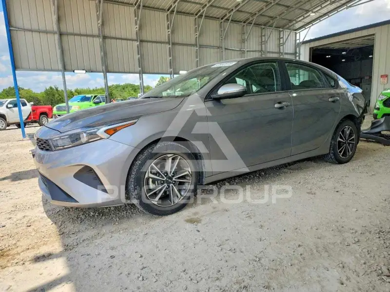 2022 KIA Forte фото