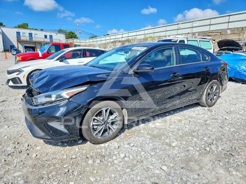 2022 KIA Forte фото