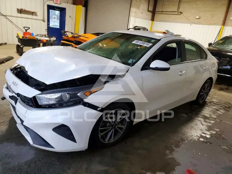 2022 KIA Forte фото