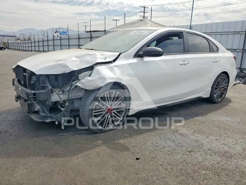 2022 KIA Forte photo