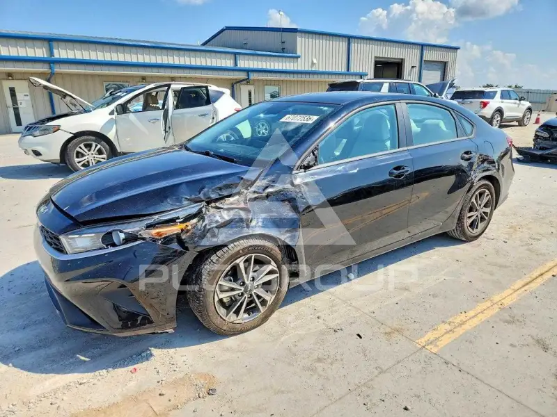 2022 KIA Forte фото