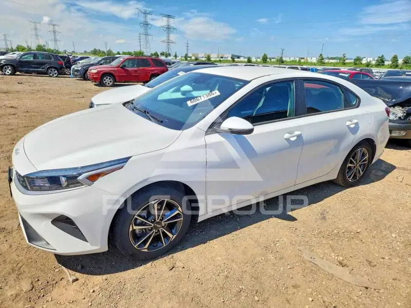 2022 KIA Forte фото