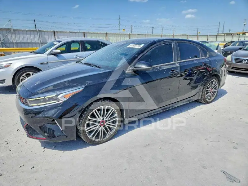 2022 KIA Forte фото