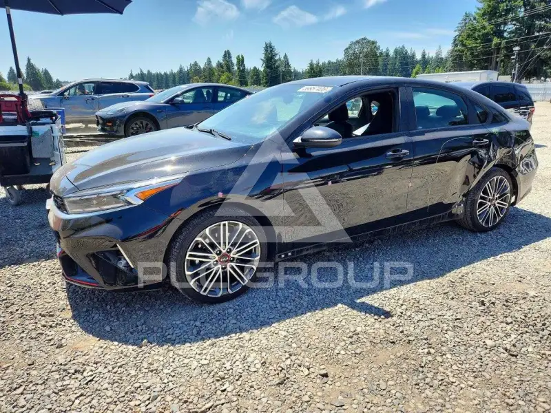 2022 KIA Forte фото