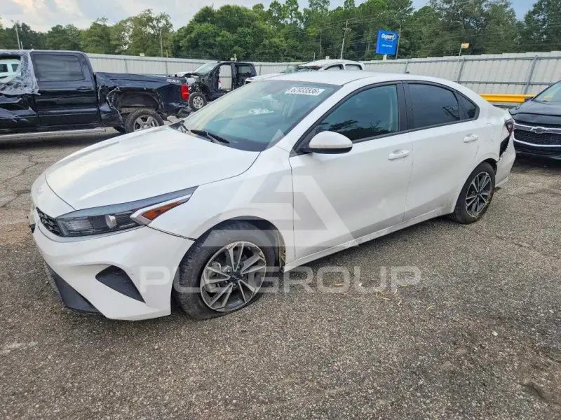 2022 KIA Forte фото