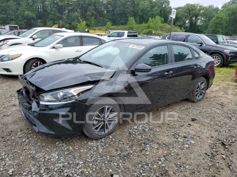 2022 KIA Forte фото