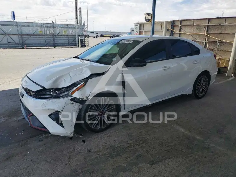 2022 KIA Forte photo