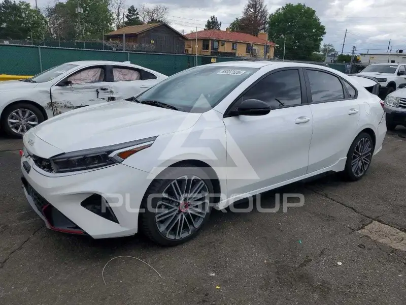 2022 KIA Forte фото
