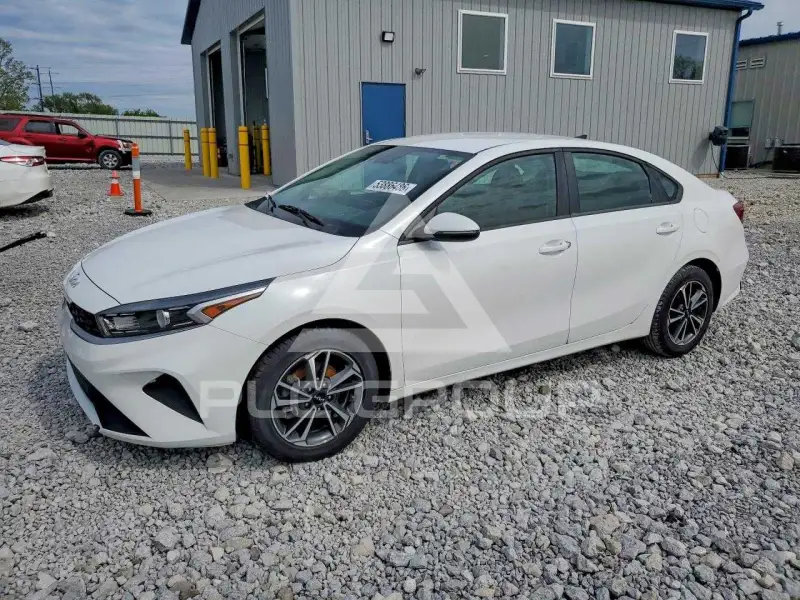 2022 KIA Forte фото