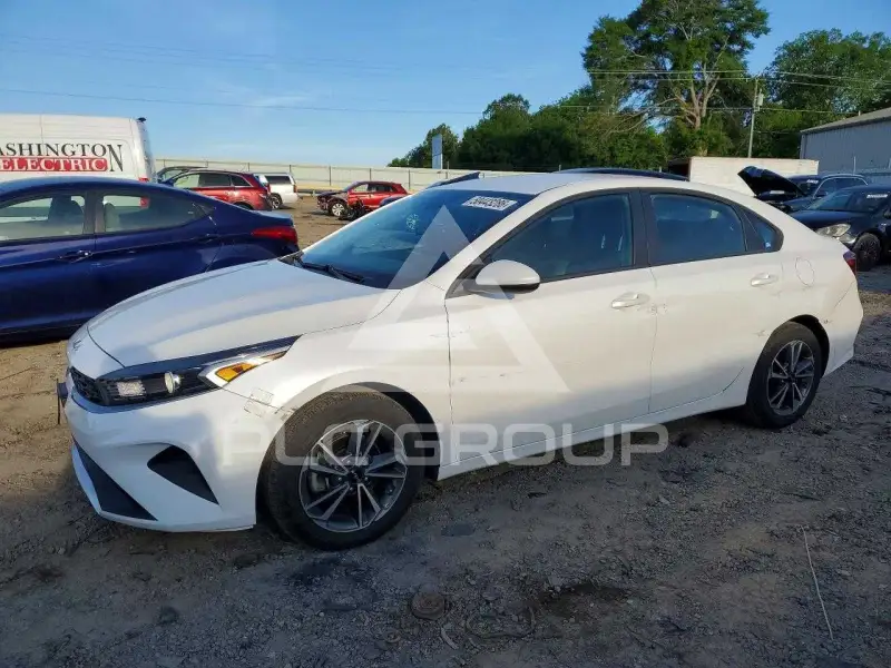 2022 KIA Forte photo