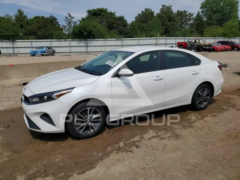 2022 KIA Forte photo