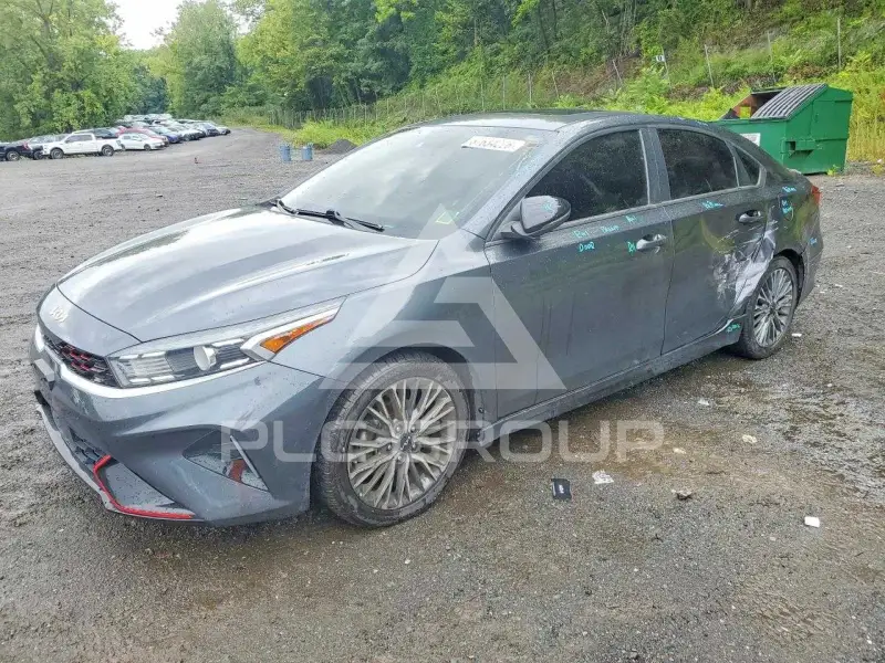 2022 KIA Forte фото