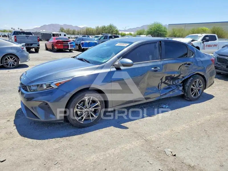 2022 KIA Forte photo