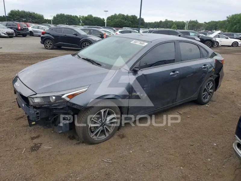 2022 KIA Forte photo