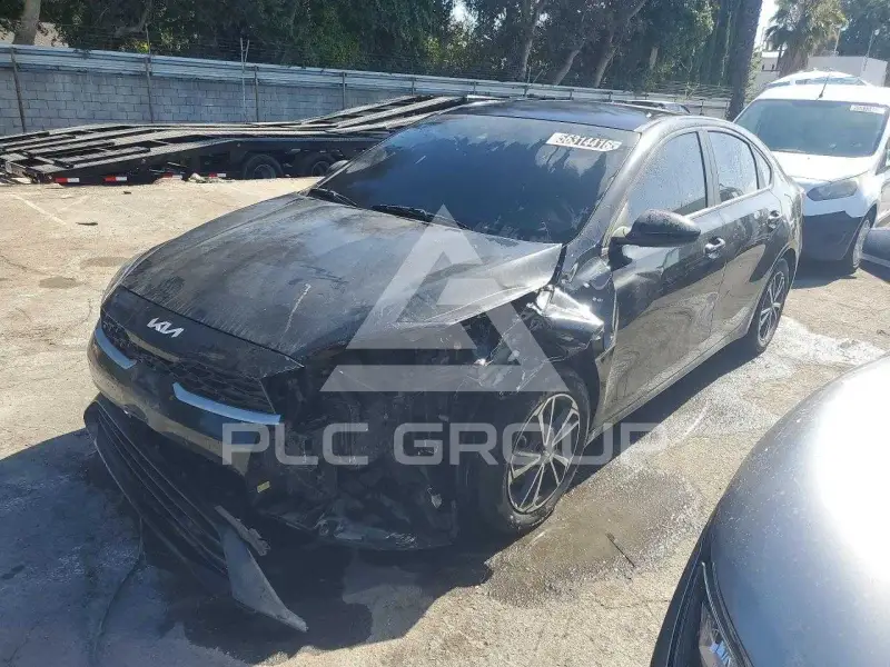 2022 KIA Forte фото