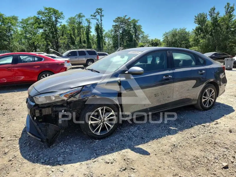 2022 KIA Forte фото