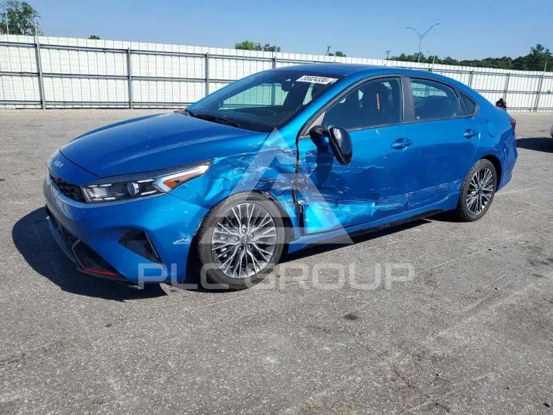 2022 KIA Forte фото