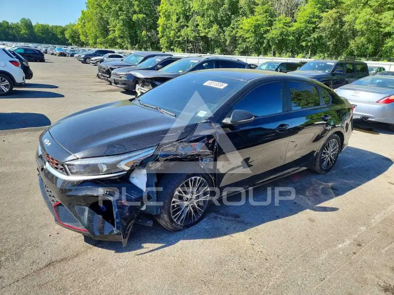 2022 KIA Forte photo