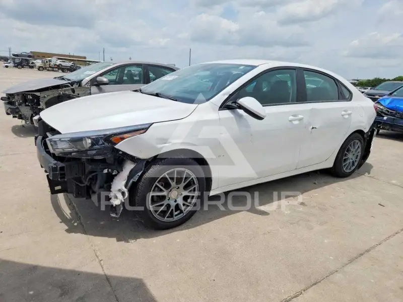 2022 KIA Forte photo