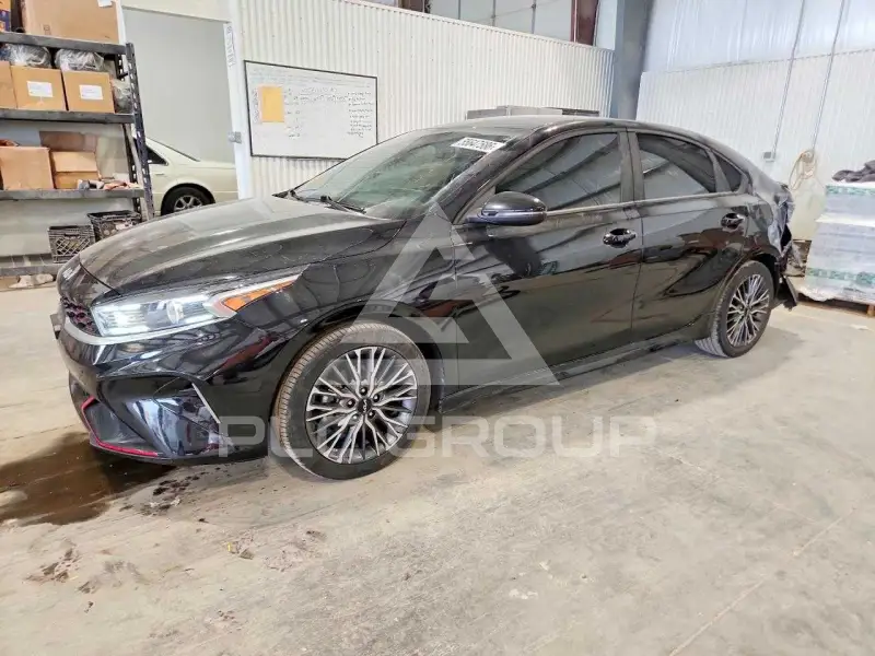 2022 KIA Forte фото