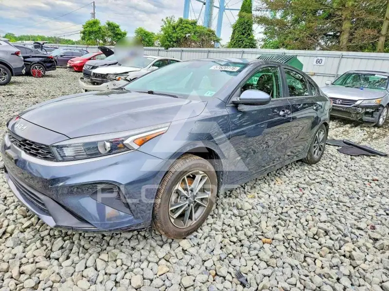 2022 KIA Forte photo