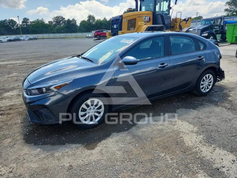 2022 KIA Forte фото