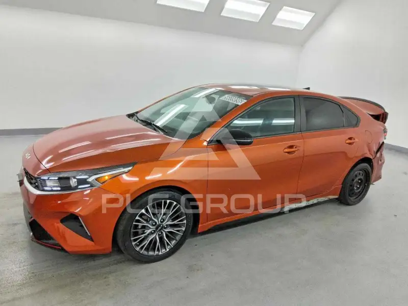 2022 KIA Forte фото