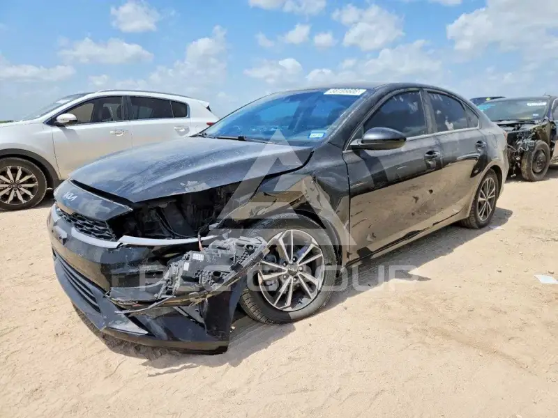 2022 KIA Forte photo