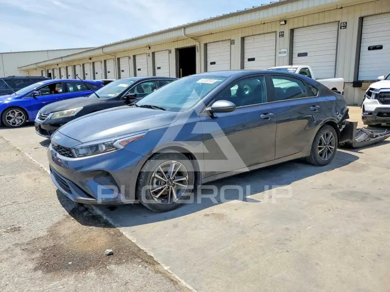 2022 KIA Forte фото