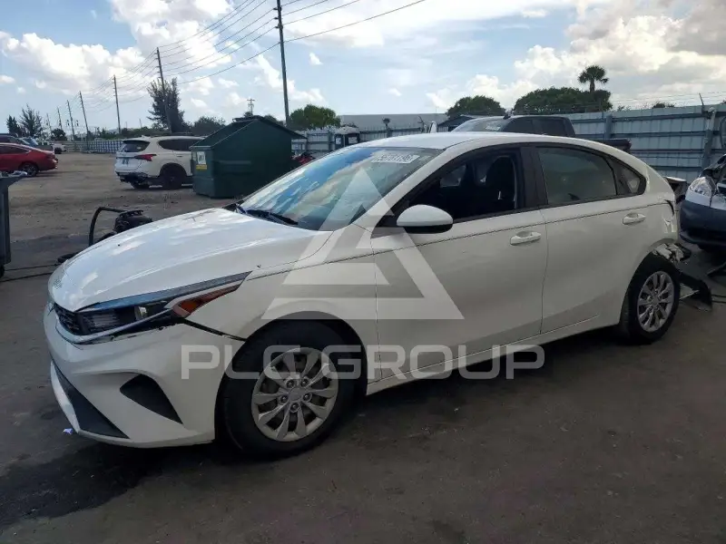 2022 KIA Forte фото