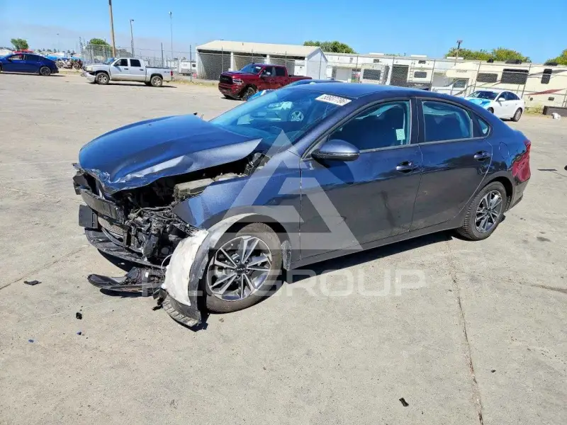 2022 KIA Forte photo