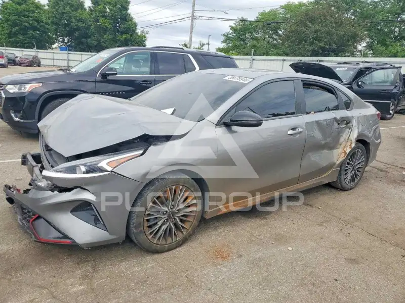 2022 KIA Forte фото