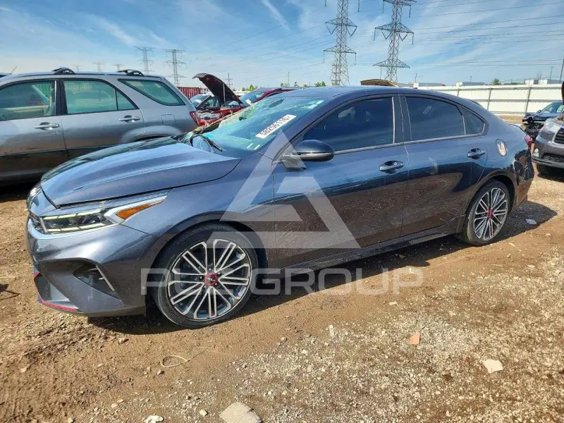 2022 KIA Forte photo