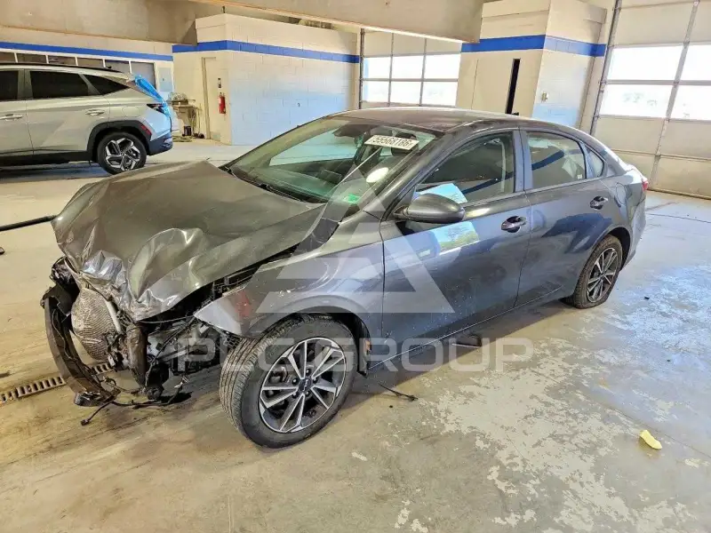 2022 KIA Forte фото