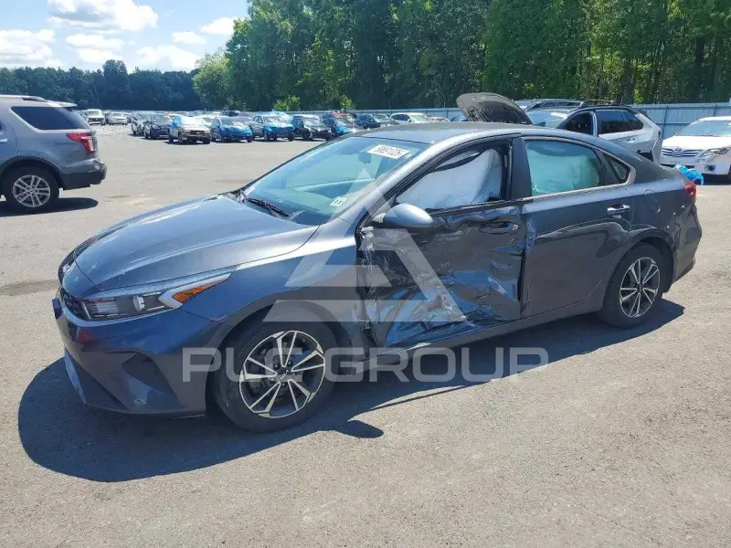 2022 KIA Forte photo
