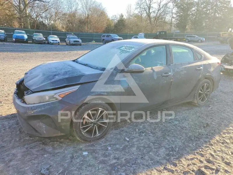 2022 KIA Forte photo