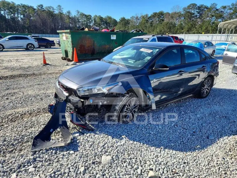 2022 KIA Forte photo