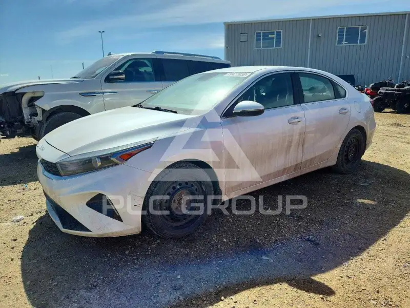 2022 KIA Forte фото