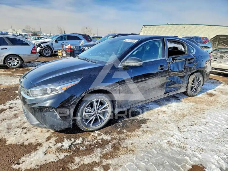 2022 KIA Forte фото