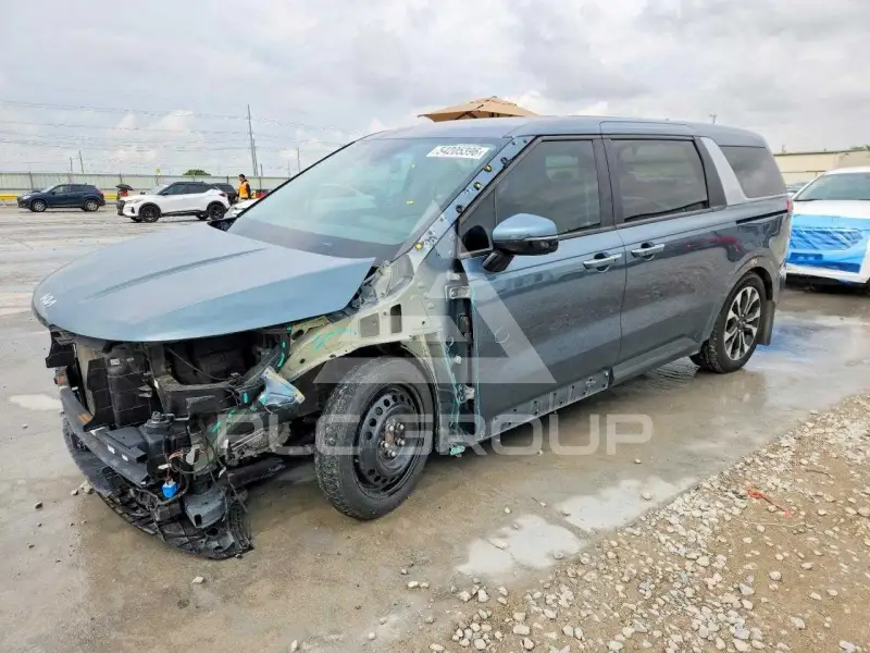 2022 KIA  фото