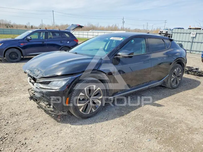 2022 KIA  photo