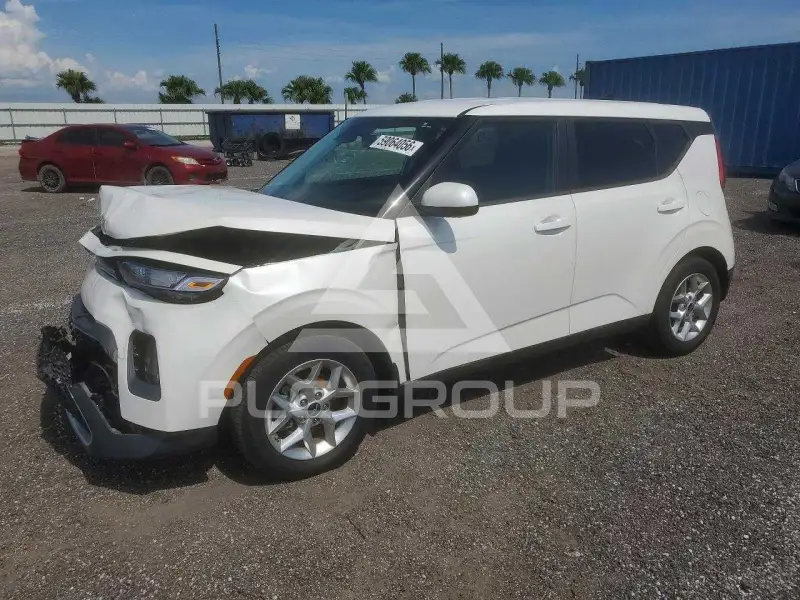 2022 KIA Soul фото