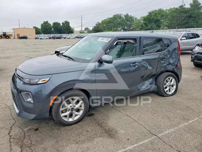 2022 KIA Soul photo