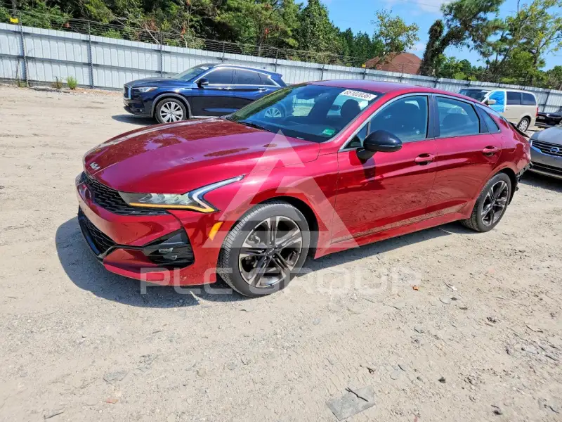 2022 KIA K5 фото
