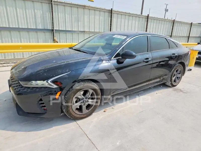 2022 KIA K5 фото