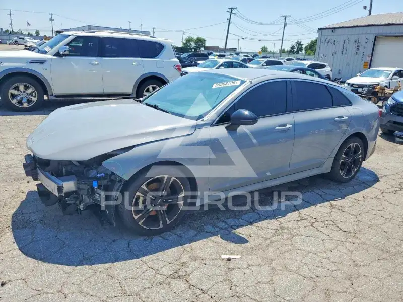 2022 KIA K5 photo