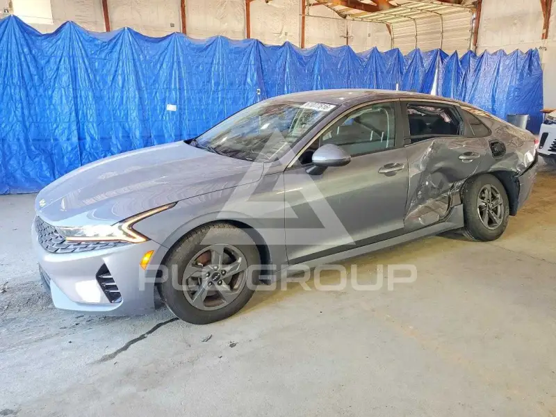 2022 KIA K5 photo